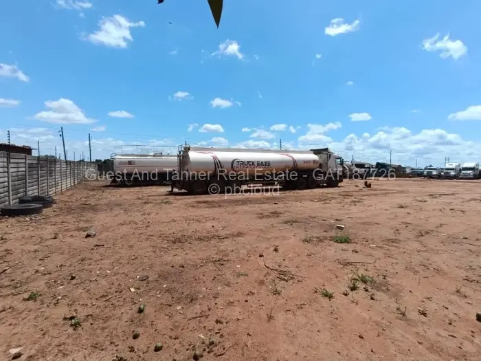 Commercial Stand for Sale in Aspindale Park, Harare