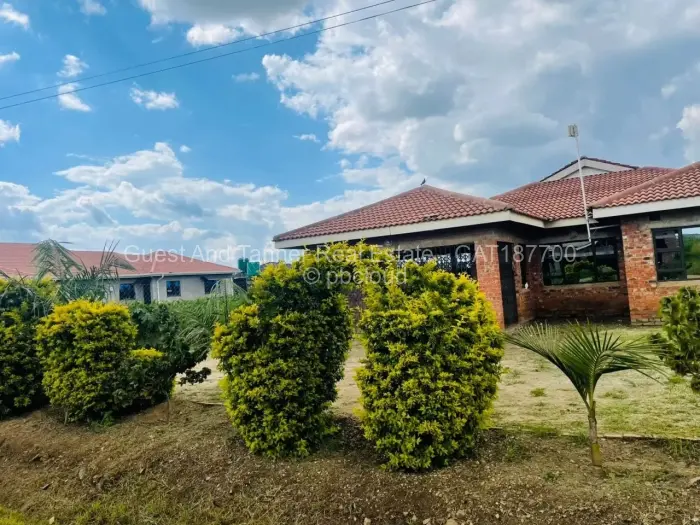 5 Bedroom House for Sale in Sandton Park, Harare