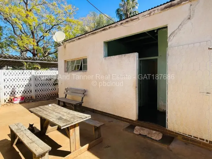 5 Bedroom House for Sale in Suburbs, Bulawayo