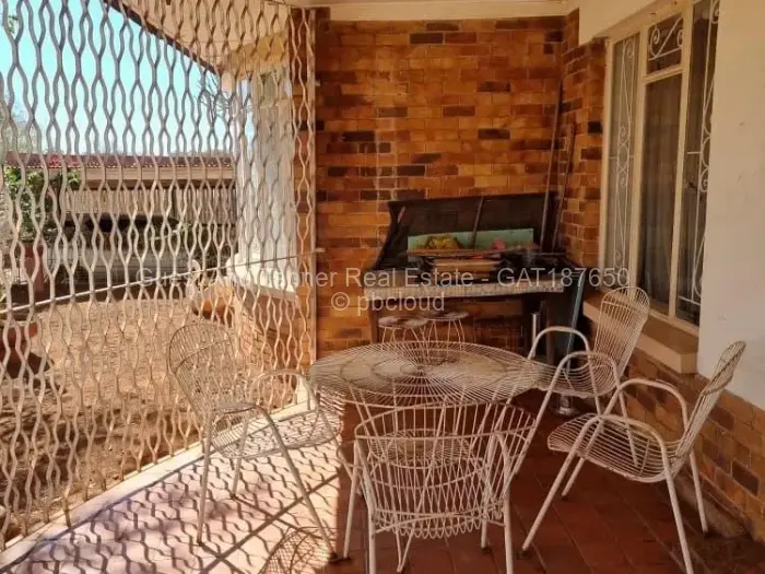 3 Bedroom House for Sale in Newton, Bulawayo
