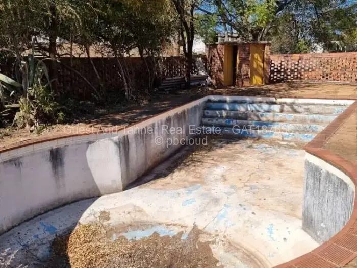 3 Bedroom House for Sale in Newton, Bulawayo