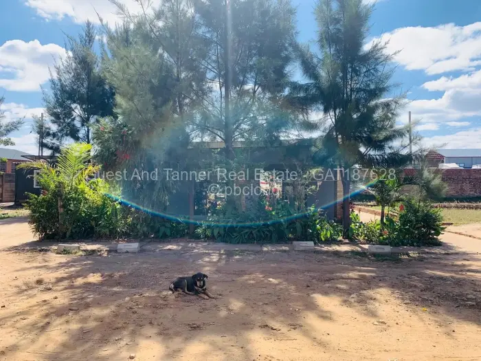 Warehouse/Industrial for Sale in Waterfalls, Harare