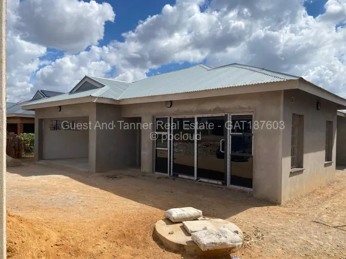 4 Bedroom House for Sale in Adelaide Park, Harare