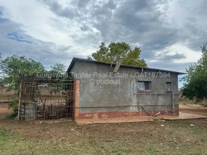 3 Bedroom House for Sale in Newton West, Bulawayo