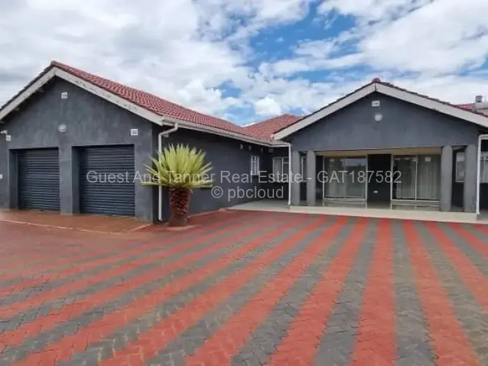 4 Bedroom House for Sale in Norton, Norton