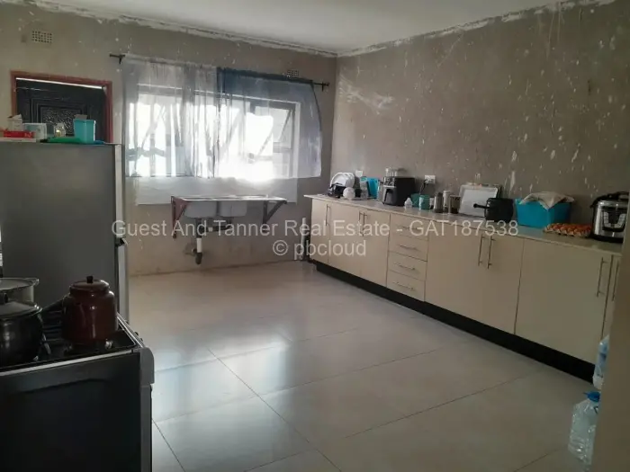 4 Bedroom House for Sale in Mabvazuva Estates, Ruwa