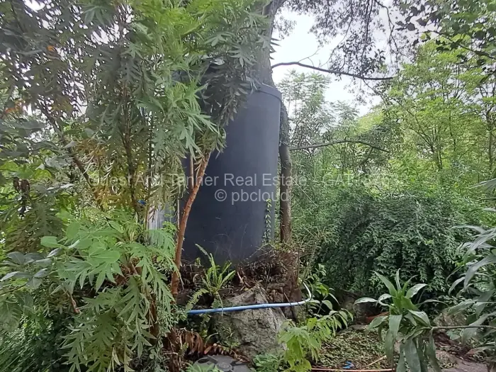 5 Bedroom House for Sale in Glen Lorne, Harare