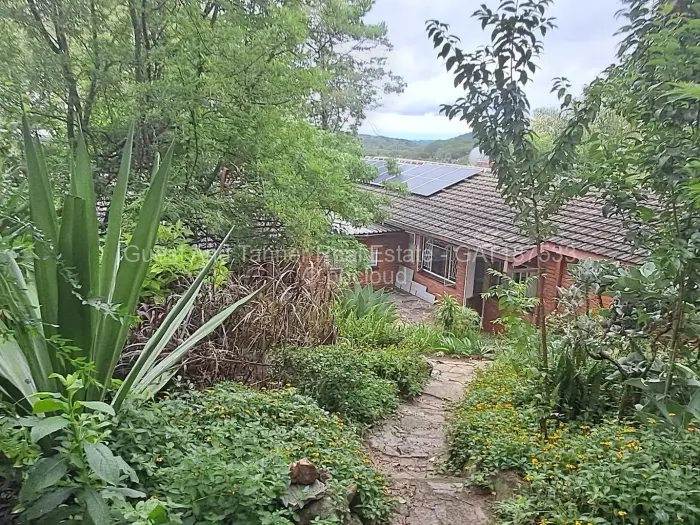 5 Bedroom House for Sale in Glen Lorne, Harare