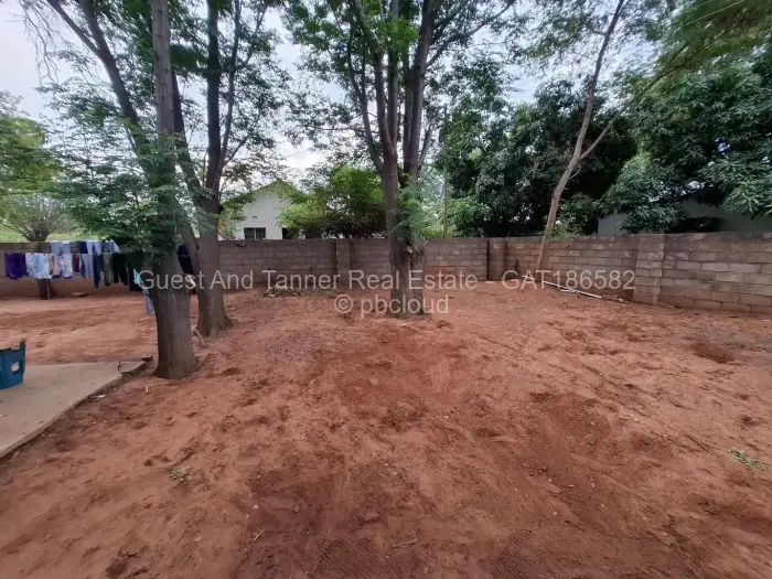 4 Bedroom House for Sale in Victoria Falls, Victoria Falls