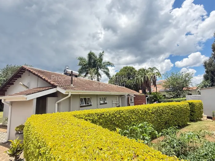 3 Bedroom House for Sale in Vainona, Harare