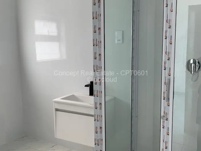 Flat/Apartment to Rent in Newlands