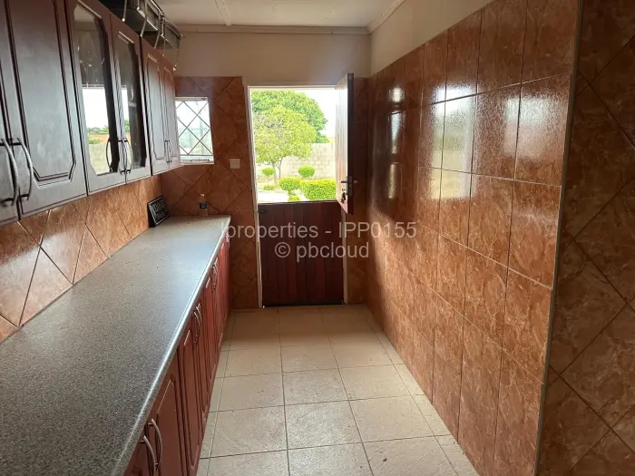 5 Bedroom House for Sale in Manningdale, Bulawayo
