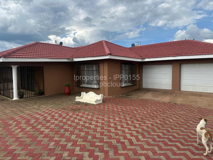 5 Bedroom House for Sale in Manningdale, Bulawayo