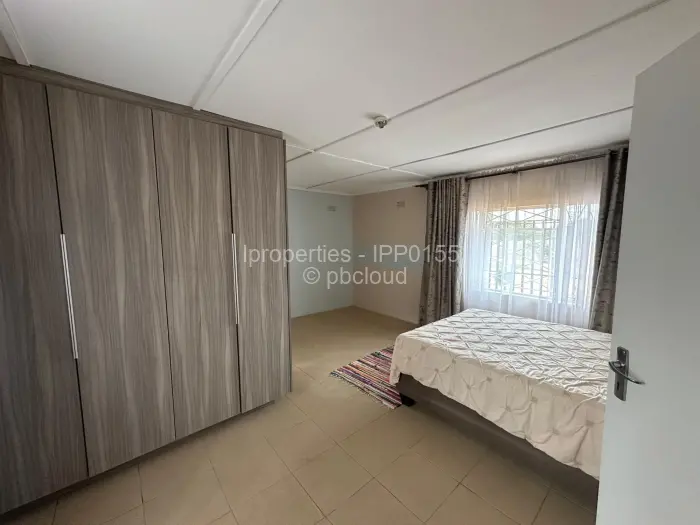 5 Bedroom House for Sale in Manningdale, Bulawayo