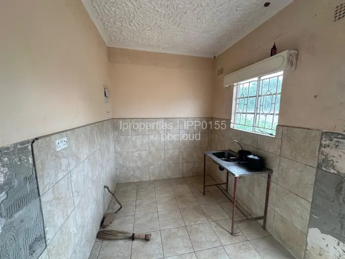 5 Bedroom House for Sale in Manningdale, Bulawayo