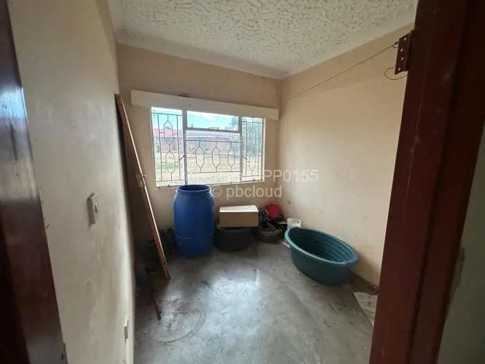 5 Bedroom House for Sale in Manningdale, Bulawayo