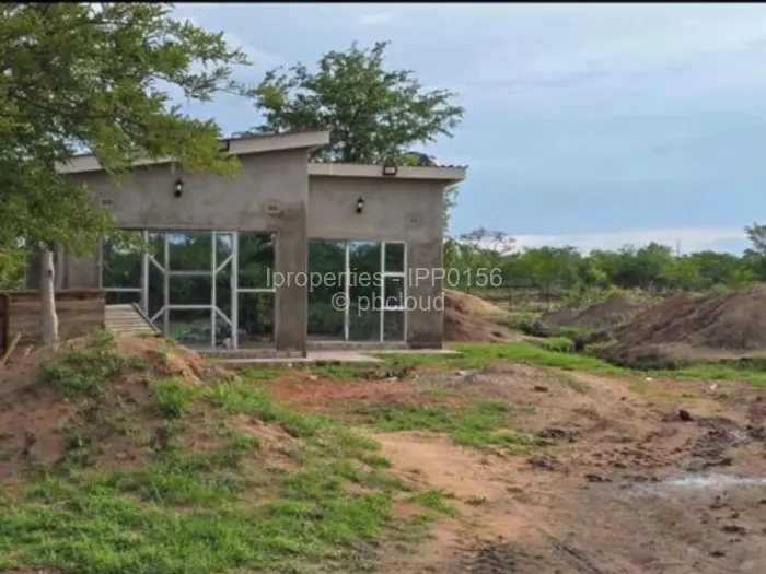 Commercial Stand for Sale in Kadoma, Kadoma
