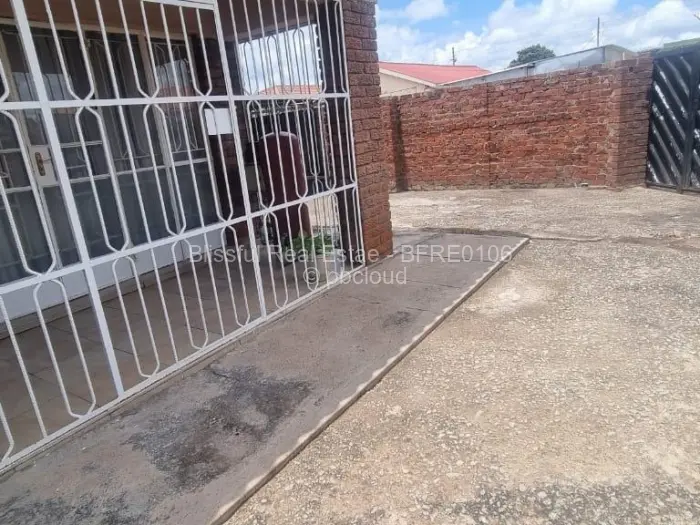 4 Bedroom House to Rent in Norton, Norton