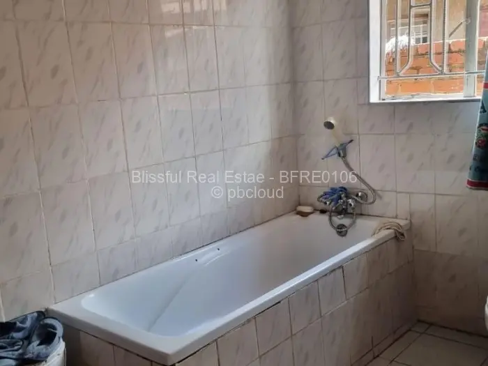 4 Bedroom House to Rent in Norton, Norton