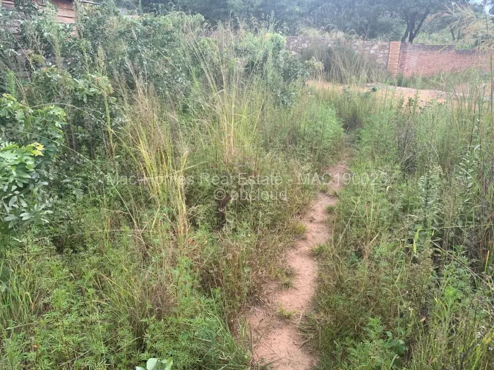 Residential Stand for Sale in Crowhill Views, Harare