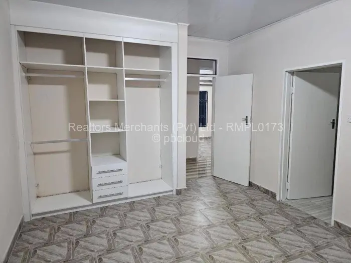 3 Bedroom House to Rent in Sandton Park, Harare
