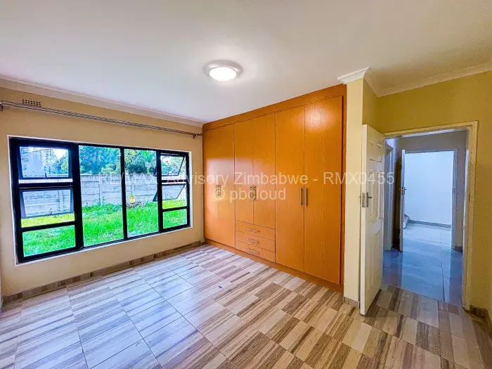 Townhouse/Cluster for Sale in Strathaven, Harare