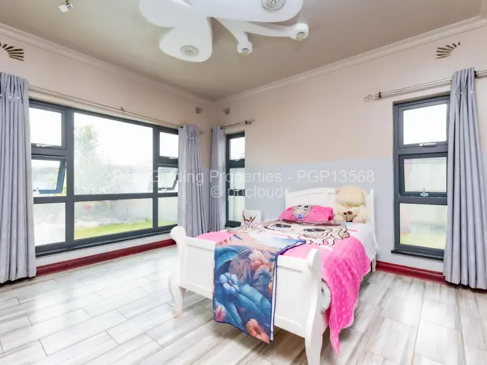 5 Bedroom House for Sale in Sandton Park, Harare