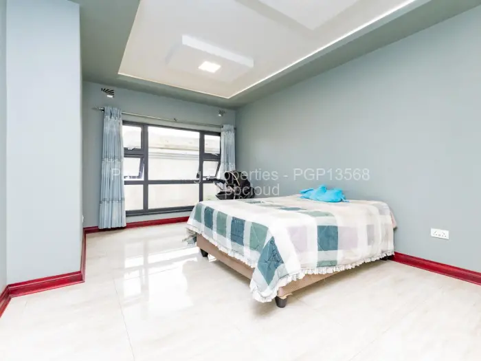 5 Bedroom House for Sale in Sandton Park, Harare