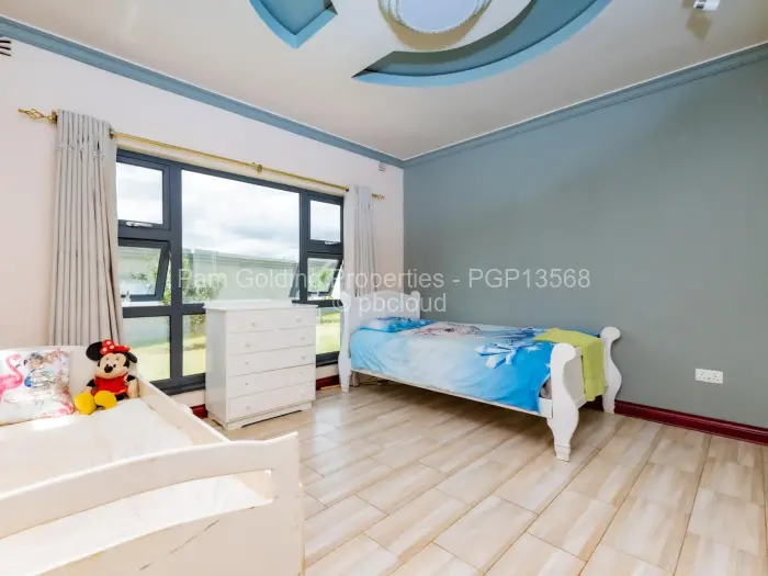 5 Bedroom House for Sale in Sandton Park, Harare