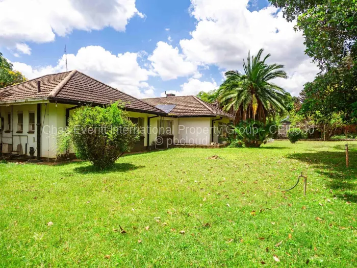 4 Bedroom House for Sale in Chisipite, Harare