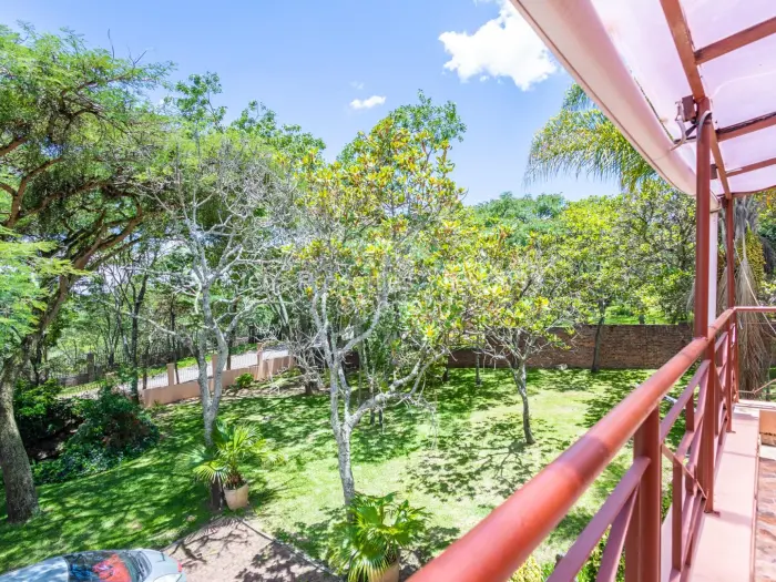 5 Bedroom House for Sale in Glen Lorne, Harare