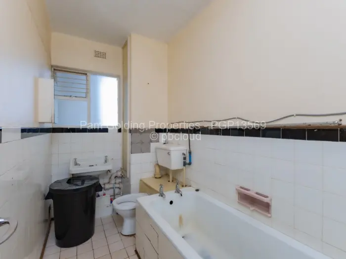 Flat/Apartment for Sale in Avenues, Harare