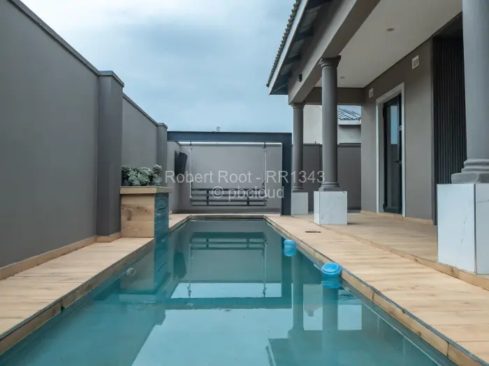 Townhouse/Cluster for Sale in Arlington, Harare