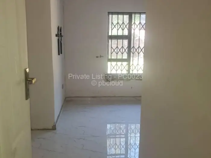 Townhouse/Cluster to Rent in Glen Lorne, Harare