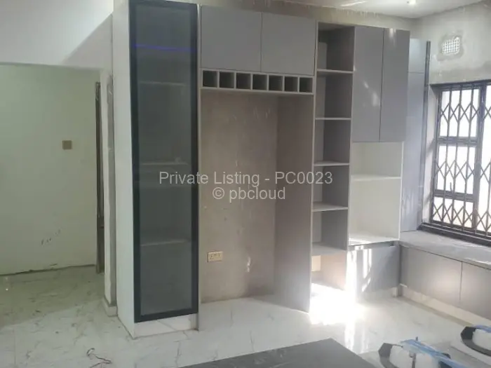 Townhouse/Cluster to Rent in Glen Lorne, Harare