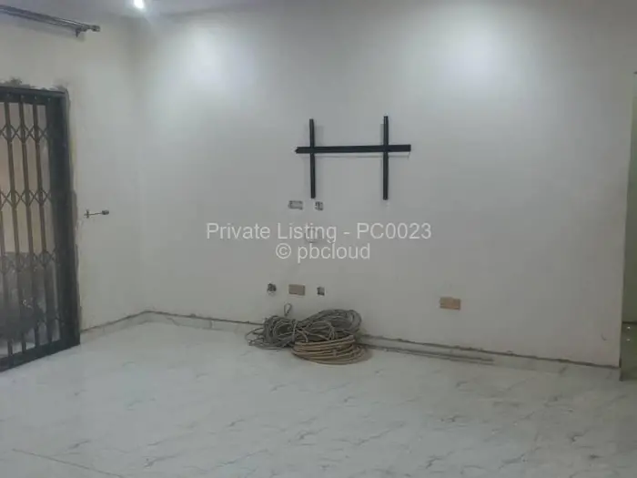 Townhouse/Cluster to Rent in Glen Lorne, Harare