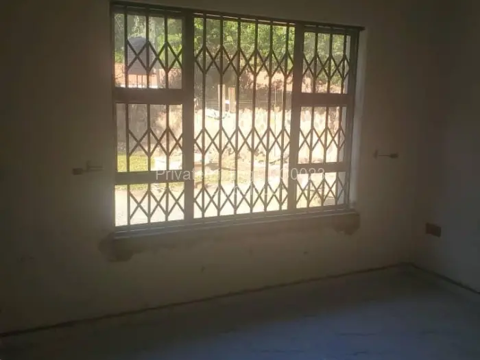 Townhouse/Cluster to Rent in Glen Lorne, Harare