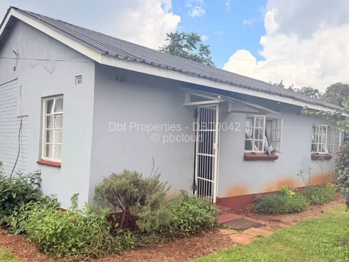 3 Bedroom Cottage/Garden Flat to Rent in Mount Pleasant, Harare