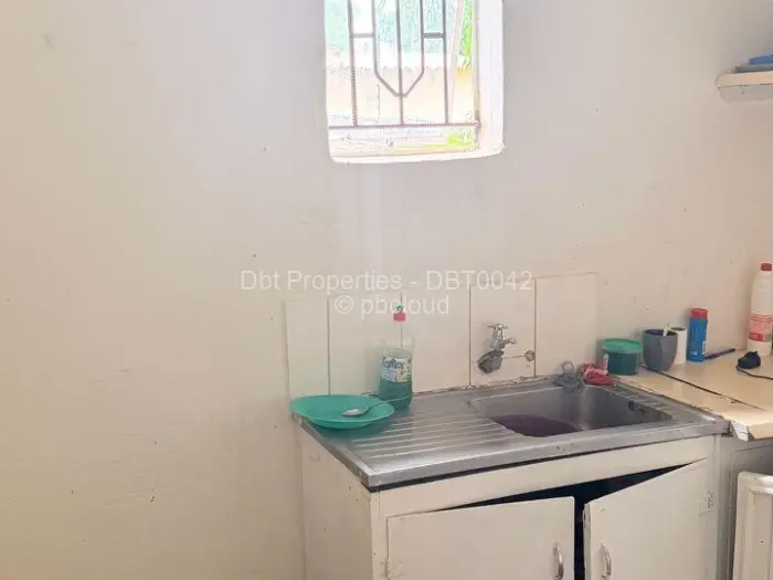 3 Bedroom Cottage/Garden Flat to Rent in Mount Pleasant, Harare