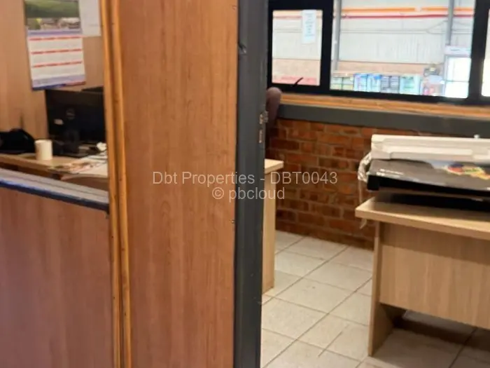 Office to Rent in Hatcliffe, Harare
