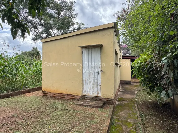 3 Bedroom House for Sale in Matsheumhlope, Bulawayo
