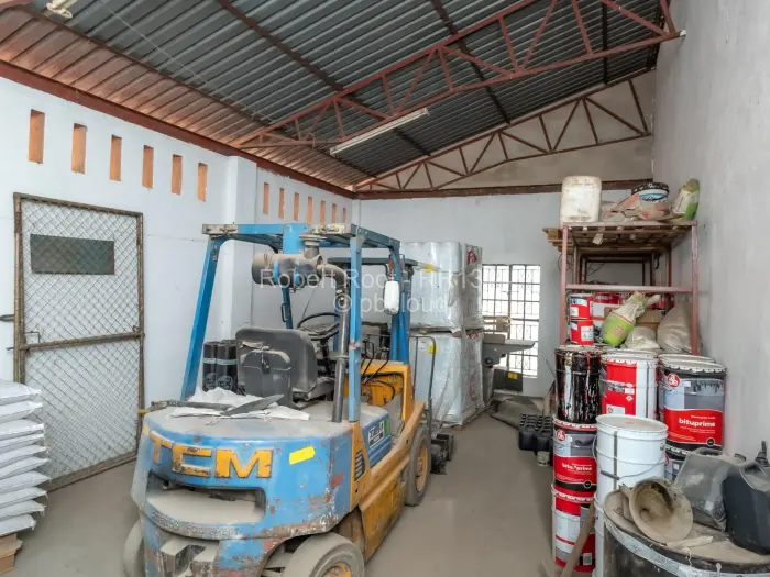 Warehouse/Industrial for Sale in Ardbennie, Harare