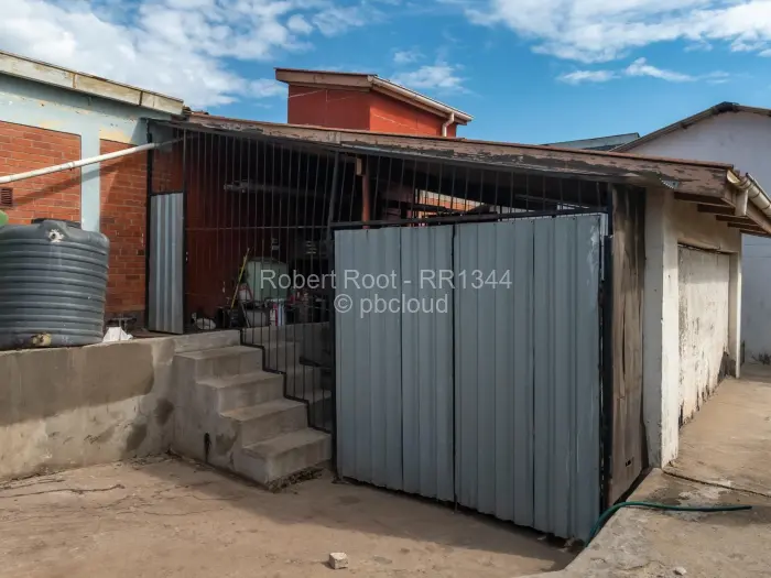 Warehouse/Industrial for Sale in Ardbennie, Harare