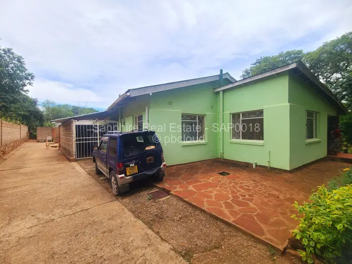 3 Bedroom House for Sale in Northend, Bulawayo