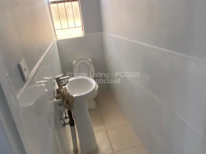 Townhouse/Cluster for Sale in Budiriro, Harare
