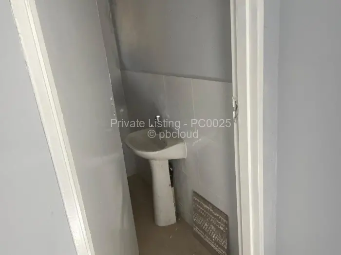 Townhouse/Cluster for Sale in Budiriro, Harare