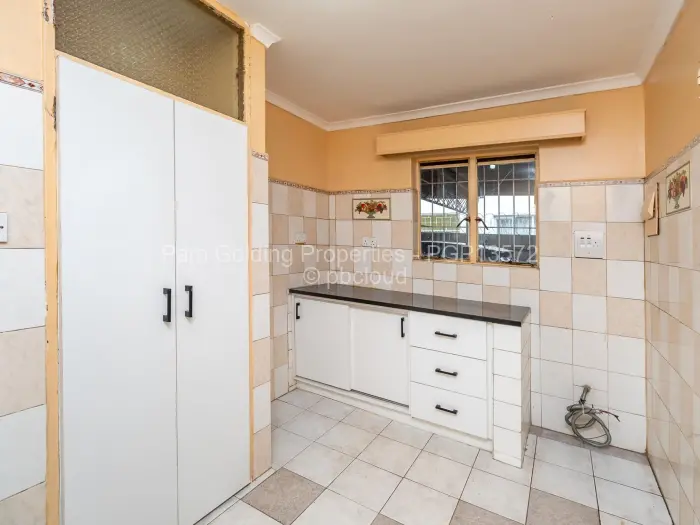 4 Bedroom House for Sale in Msasa Park, Harare