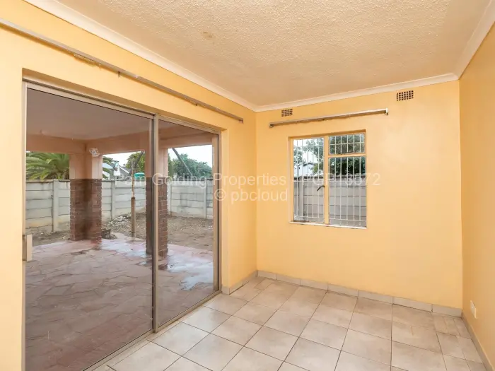 4 Bedroom House for Sale in Msasa Park, Harare