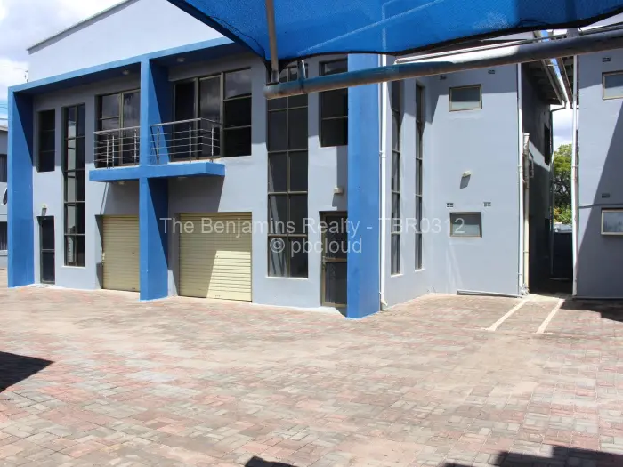 Flat/Apartment to Rent in Newlands, Harare