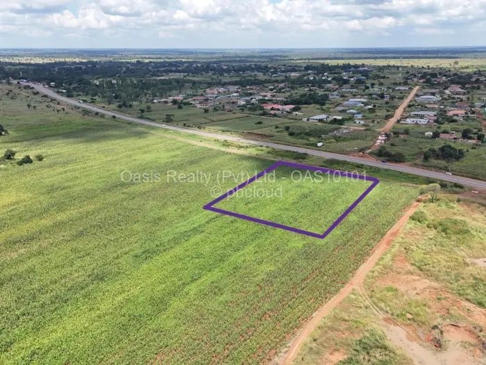 Commercial Stand for Sale in Beatrice, Beatrice